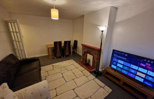 Millmead Apartment in central Guildford with parking - Photo 12