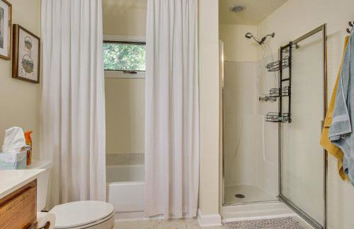 3 Mi to Marina: Quiet Getaway w/ Deck in Lexington - Foto 18
