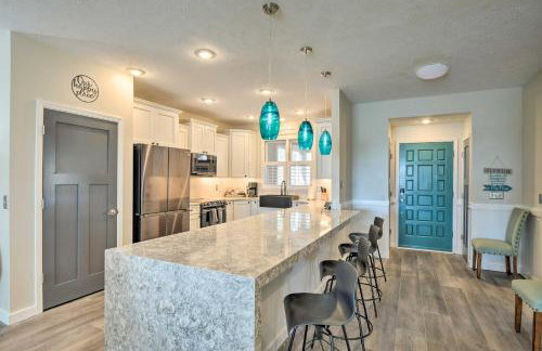 Lake Keowee Resort Condo with Balcony and Pool Access! - Foto 11