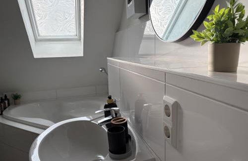 Moderne Unterkunft mit Komfort & Top-Lage - Foto 40