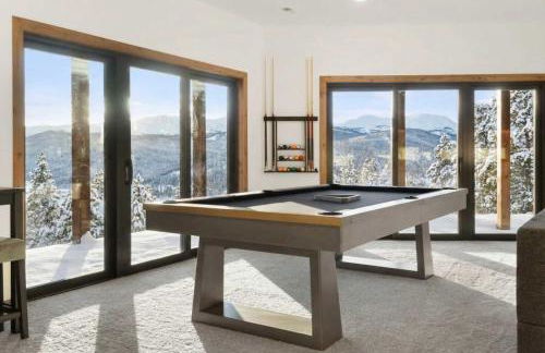 3BR+Loft Modern Mountain Retreat w Hot Tub - Foto 5