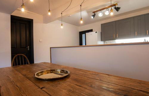 Former 16th Century Inn - In the heart of Macclesfield, gateway to the Peaks - Photo 17