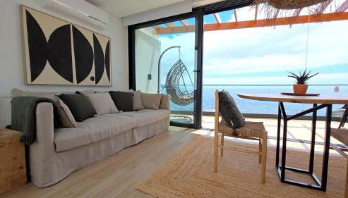 Oasis House - Photo 5