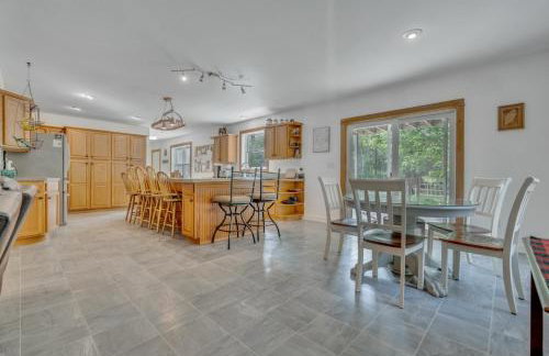 Willow Creek Homestead Indoor Pool Lake Access - Foto 11