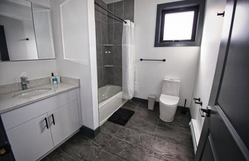 Luxurious and Spacious Apt with Parking 20 min to NYC - Foto 37