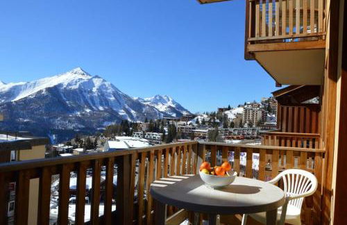 T2 6 p - Pieds des pistes - résidence avec piscine - Foto 1