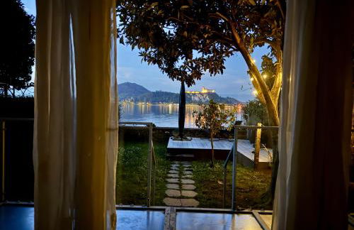 Rest and Relax Arona - On the lake - Foto 18