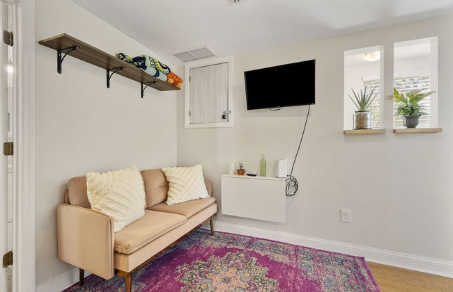 Charming Home in Heart of Downtown Pet Friendly! - Foto 9