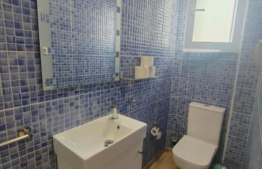 Casa adosada con pequeño patio - Foto 11