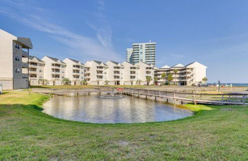 Bayfront Pensacola Beach Condo with Pool and Elevator - Foto 20