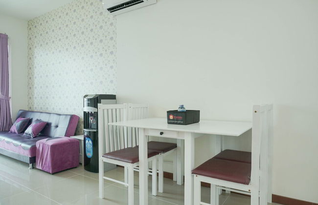 Comfort And Elegant 1Br Green Bay Condominium Apartment - Foto 14