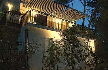 Villa V, 4-star 2-floor 1-apartment seaside property with great outdoors - Foto 8