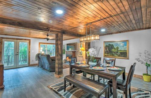 Otto Home with Fire Pit, Tree House and Hot Tub! - Foto 8