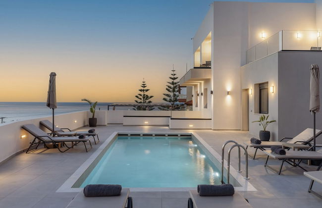 Villa Solaire - With 2 Private Pools Sauna - Foto 8