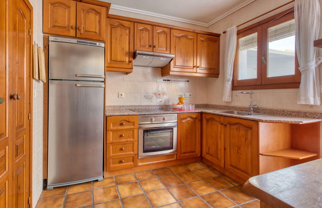 3 bedroom House in Jávea with swimming pool and garden - Photo 12