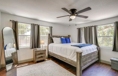 Pool Table, Fire Pit Spacious Home in Dover! - Foto 12