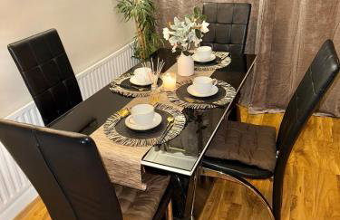 Cozy Two Bedroom in Welling - Photo 2