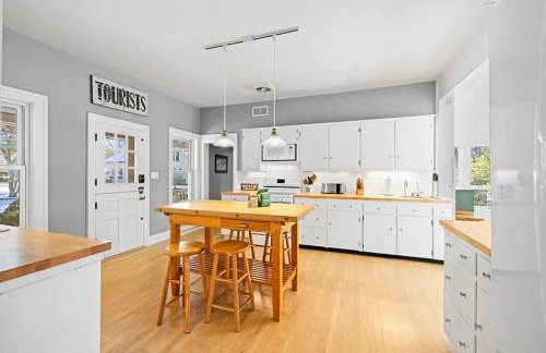 Berrywood Farmhouse - Photo 3