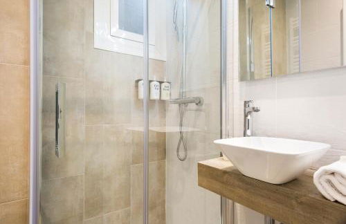 Sitges Group Calm Beach - Foto 18