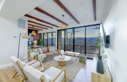 Ridgetop Hideaway 12-Guest Oasis with Hot Tub & Epic Views Near Winery Tours & Trails - Pets are allowed by request - Foto 1