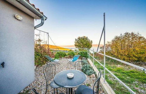 Stunning Apartment In Gondolici - Foto 3