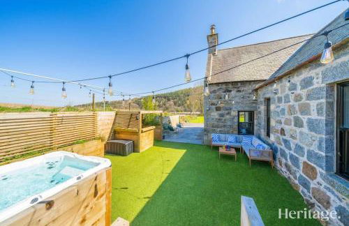 Kirkton Family Farmhouse with Hot Tub, Alford, Aberdeenshire - Foto 2