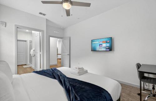 Nice 2 BR Apt|King Bed|Pool |Gym|Clse 2 Beach/Mayo - Foto 5