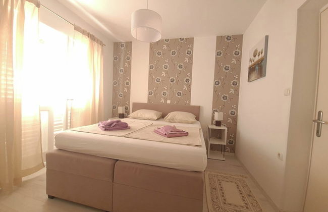 Impeccable 2-bed Apartment in Rab - Foto 10