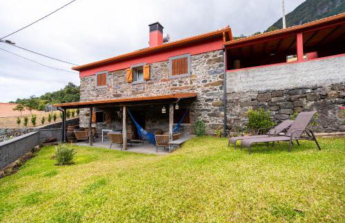 Madeira Bird House - House in the Mountains With Garden - Foto 46