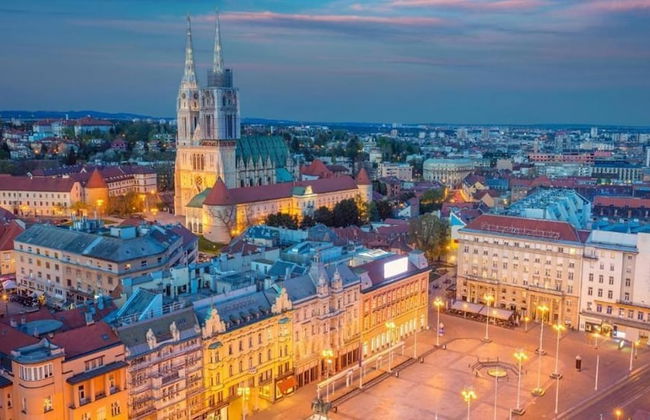 Oval Main Square Apartment - Foto 18