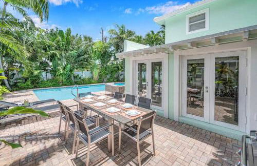 Steps to Beach, Pool, Backyard Oasis, Game Room - Foto 41