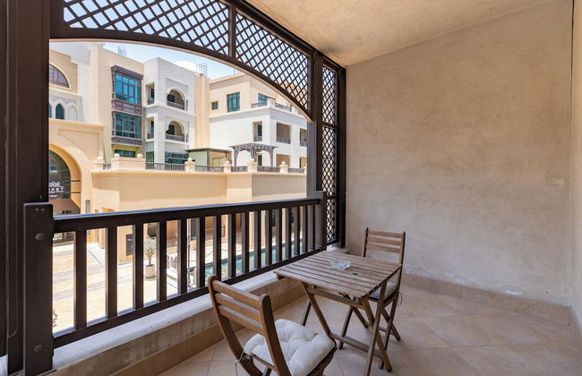 Lux BnB I Souk Al Bahar I Burj Khalifa Views - Photo 29