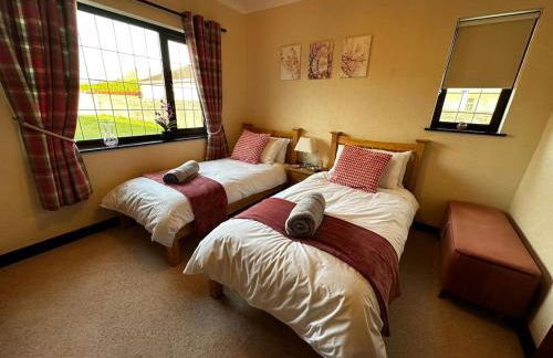 Maesllan - A Spacious Holiday Home in Porthcawl - 5 bedrooms, sleeps up to 10 people - Foto 26