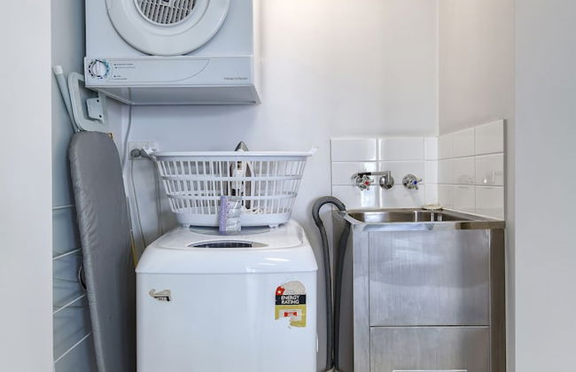 SKD SUITES - Photo 14