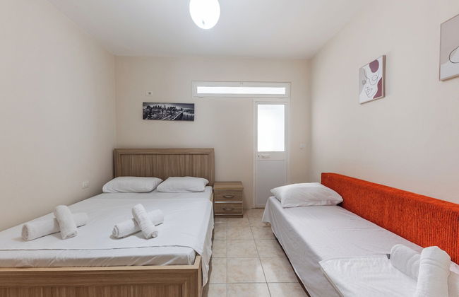 Palm Oasis Apartment Qerret - Photo 1