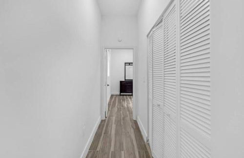 Spacious Retreat with Green Areas 8 ppl - Foto 6