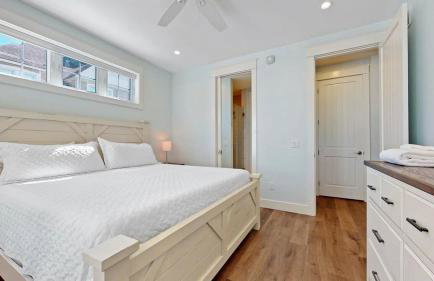 Lux Beach Home Lake Views Firepit - Foto 22