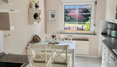 Perfekte Auszeit - Charmantes Ferienhaus Neuenhagen bei Berlin - Foto 5, stove