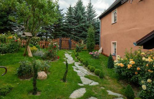 Róże i Jabłonie Agroturystyka - Foto 63