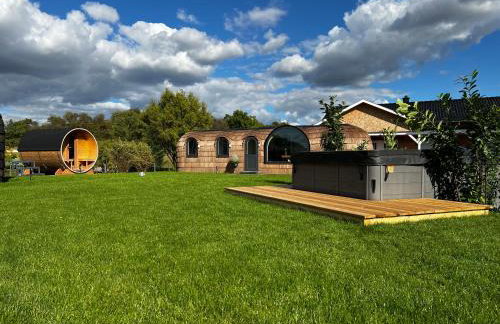 Tirolian Lodge East - Foto 5