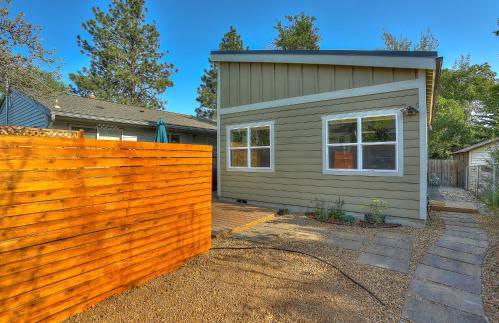 Modern Mod Pod with Private Yard - Foto 20