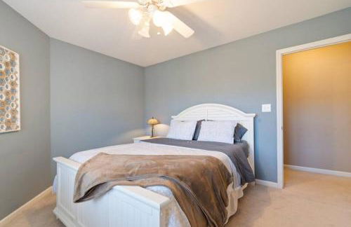 Lakeside Haven Dock/Slip Fire Pit Game Room Kayaks - Foto 46