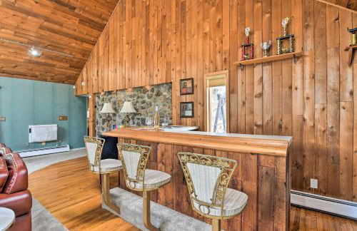 Decked-Out Home Hot Tub, Pool, Fire Pit and More! - Foto 12