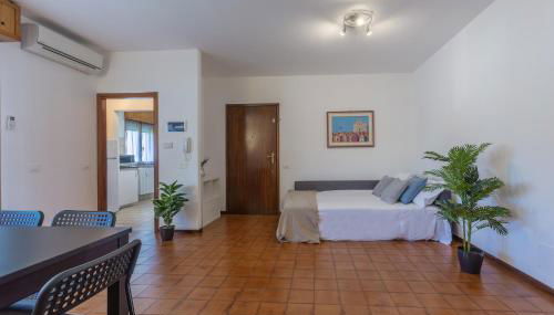 GuestHost - Pontelagoscuro Huge & Residential Apartment - Foto 3