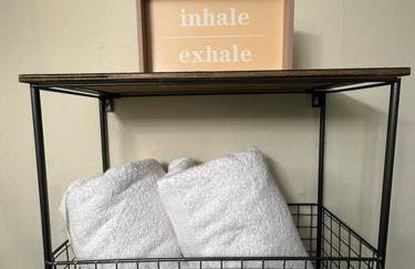 The Yellow Door 3-bedroom downtown near VT&RU - Foto 16