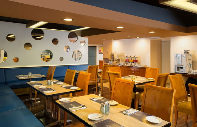 Horison Ultima Suite & Residence Rasuna Jakarta - Photo 45