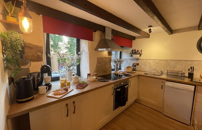 Luxury Dog-friendly 5 Star Cottage With Hot Tub - Photo 6