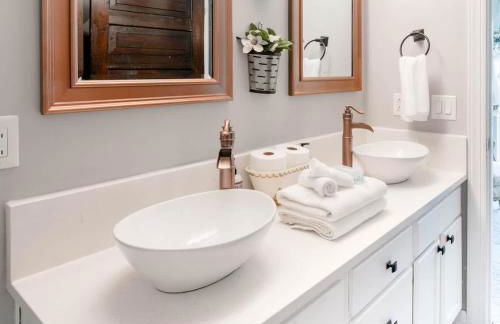 Mad Hatter Free Parking Sauna and Balcony - Foto 23