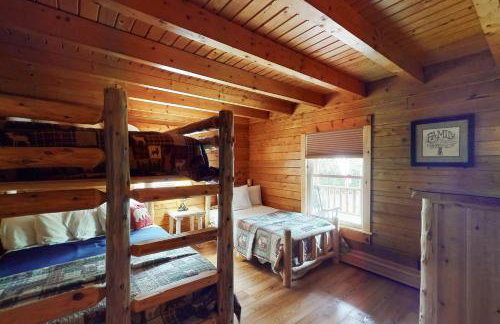 Wooded Family Retreat! 11 Mi to Acadia Entrance - Foto 13