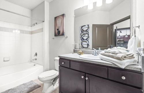 West Midtown Views - King Bed - Indoor Fireplaces - Foto 32